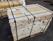 pravoúhlá dlažba pískovec