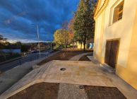 pískovcová dlažba z pískovce rovná